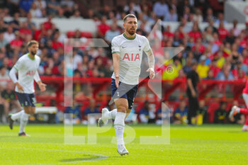 2022-08-28 - Pierre-Emile Hojbjerg (5) of Tottenham Hotspur during the English championship Premier League football match between Nottingham Forest and Tottenham Hotspur on August 28, 2022 at the City Ground in Nottingham, England - FOOTBALL - ENGLISH CHAMP - NOTTINGHAM FOREST V TOTTENHAM - ENGLISH PREMIER LEAGUE - SOCCER