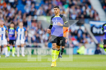 2022-10-08 - Tottenham Hotspur defender Cristian Romero during the English championship Premier League football match between Brighton and Hove Albion and Tottenham Hotspur on October 8, 2022 at the American Express Community Stadium in Brighton and Hove, England - FOOTBALL - ENGLISH CHAMP - BRIGHTON V TOTTENHAM - ENGLISH PREMIER LEAGUE - SOCCER