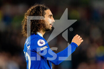 2022-10-19 - Chelsea defender Marc Cucurella during the English championship Premier League football match between Brentford and Chelsea on October 19, 2022 at Gtech Community Stadium in Brentford, England - FOOTBALL - ENGLISH CHAMP - BRENTFORD V CHELSEA - ENGLISH PREMIER LEAGUE - SOCCER