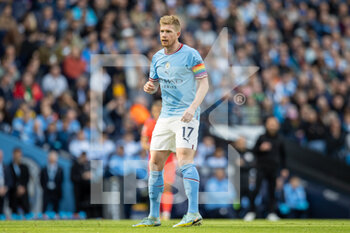 2022-10-22 - Manchester City midfielder Kevin De Bruyne during the English championship Premier League football match between Manchester City and Brighton and Hove Albion on October 22, 2022 at the Etihad Stadium in Manchester, England - FOOTBALL - ENGLISH CHAMP - MANCHESTER CITY V BRIGHTON - ENGLISH PREMIER LEAGUE - SOCCER