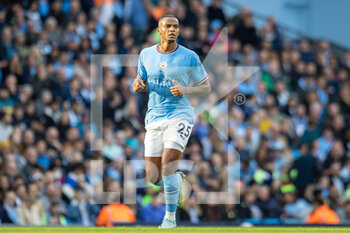 2022-10-22 - Manchester City defender Manuel Akanji during the English championship Premier League football match between Manchester City and Brighton and Hove Albion on October 22, 2022 at the Etihad Stadium in Manchester, England - FOOTBALL - ENGLISH CHAMP - MANCHESTER CITY V BRIGHTON - ENGLISH PREMIER LEAGUE - SOCCER