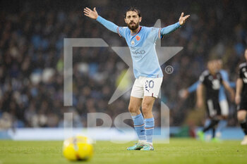 2022-11-05 - Manchester City midfielder Bernardo Silva during the English championship Premier League football match between Manchester City and Fulham on November 5, 2022 at the Etihad Stadium in Manchester, England - FOOTBALL - ENGLISH CHAMP - MANCHESTER CITY V FULHAM - ENGLISH PREMIER LEAGUE - SOCCER