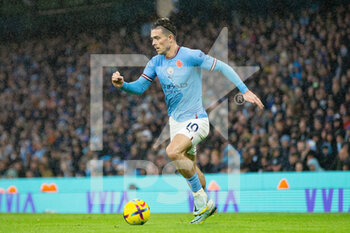 2022-11-05 - Manchester City midfielder Jack Grealish during the English championship Premier League football match between Manchester City and Fulham on November 5, 2022 at the Etihad Stadium in Manchester, England - FOOTBALL - ENGLISH CHAMP - MANCHESTER CITY V FULHAM - ENGLISH PREMIER LEAGUE - SOCCER