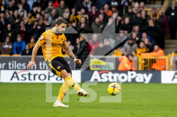 2022-11-05 - Wolverhampton Wanderers midfielder Ruben Neves (8) scores penalty 2-1 during the English championship Premier League football match between Wolverhampton Wanderers and Brighton and Hove Albion on November 5, 2022 at Molineux stadium in Wolverhampton, England - FOOTBALL - ENGLISH CHAMP - WOLVERHAMPTON V BRIGHTON - ENGLISH PREMIER LEAGUE - SOCCER