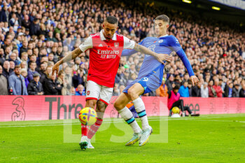 2022-11-06 - Gabriel Jesus (9) of Arsenal battles with Kai Havertz (29) of Chelsea during the English championship Premier League football match between Chelsea and Arsenal on November 5, 2022 at Stamford Bridge in London, England - FOOTBALL - ENGLISH CHAMP - CHELSEA V ARSENAL - ENGLISH PREMIER LEAGUE - SOCCER