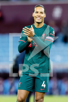 2022-12-26 - Liverpool defender Virgil van Dijk (4) celebrates at full time during the English championship Premier League football match between Aston Villa and Liverpool on December 26, 2022 at Villa Park in Birmingham, England - FOOTBALL - ENGLISH CHAMP - ASTON VILLA V LIVERPOOL - ENGLISH PREMIER LEAGUE - SOCCER