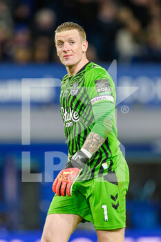 2022-12-26 - Everton goalkeeper Jordan Pickford during the English championship Premier League football match between Everton and Wolverhampton Wanderers on December 26, 2022 at Goodison Park in Liverpool, England - FOOTBALL - ENGLISH CHAMP - EVERTON V WOLVERHAMPTON - ENGLISH PREMIER LEAGUE - SOCCER