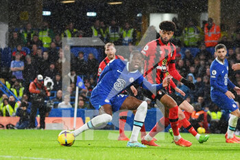 2022-12-27 - Chelsea midfielder Denis Zakaria under pressure from AFC Bournemouth midfielder Philip Billing during the English championship Premier League football match between Chelsea and Bournemouth on December 27, 2022 at Stamford Bridge in London, England - FOOTBALL - ENGLISH CHAMP - CHELSEA V BOURNEMOUTH - ENGLISH PREMIER LEAGUE - SOCCER