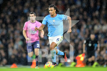 2022-12-31 - Manchester City defender Nathan Ake during the English championship Premier League football match between Manchester City and Everton on 31 December 2022 at the Etihad Stadium in Manchester, England - FOOTBALL - ENGLISH CHAMP - MANCHESTER CITY V EVERTON - ENGLISH PREMIER LEAGUE - SOCCER