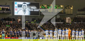 2022-12-31 - A minutes applause in memory of Brazilian Footballer Pele who died on 29 December 2022 during the English championship Premier League football match between Brighton and Hove Albion and Arsenal on 31 December 2022 at the American Express Community Stadium in Brighton and Hove, England - FOOTBALL - ENGLISH CHAMP - BRIGHTON V ARSENAL - ENGLISH PREMIER LEAGUE - SOCCER
