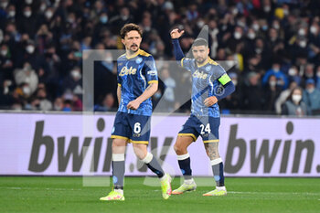 2022-02-24 - Napoli's forward Lorenzo Insigne jubilates after scoring the 1-2 goal - SSC NAPOLI VS FC BARCELLONA - UEFA EUROPA LEAGUE - SOCCER