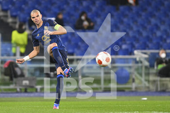 2022-02-24 - Pepe of F.C. Porto in action during the Knockout Round Play-Offs Leg Two - UEFA Europa League between SS Lazio and FC Porto at Stadio Olimpico on 24th of February, 2022 in Rome, Italy. - SS LAZIO VS FC PORTO - UEFA EUROPA LEAGUE - SOCCER