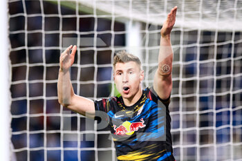 2022-02-24 - Willi Orban of RB Leipzig reacts during the UEFA Europa League, Play-off, 2nd leg football match between Real Sociedad and RB Leipzig on February 24, 2022 at Anoeta stadium in San Sebastian, Spain - REAL SOCIEDAD VS RB LEIPZIG - UEFA EUROPA LEAGUE - SOCCER