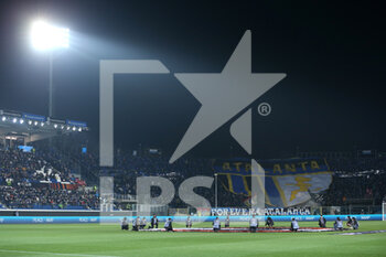 2022-03-10 - Atalanta BC fans unveil a tifo - ATALANTA BC VS BAYER LEVERKUSEN - UEFA EUROPA LEAGUE - SOCCER