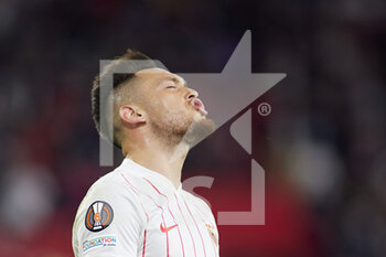 2022-03-10 - Lucas Ocampos of Sevilla FC during the UEFA Europa League, round of 16, 1st leg football match between Sevilla FC and West Ham United on March 10, 2022 at Ramon Sanchez-Pizjuan stadium in Sevilla, Spain - SEVILLA FC VS WEST HAM UNITED - UEFA EUROPA LEAGUE - SOCCER