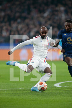 2022-03-17 - Moussa Dembele of Olympique Lyonnais  during the UEFA Europa League, Round of 16, 2nd leg football match between Olympique Lyonnais (Lyon) and FC Porto on March 17, 2022 at Groupama stadium in Decines-Charpieu near Lyon, France - OLYMPIQUE LYONNAIS VS FC PORTO - UEFA EUROPA LEAGUE - SOCCER