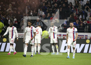2022-03-17 - Moussa Dembele of Lyon celebrates his goal with teammates during the UEFA Europa League, Round of 16, 2nd leg football match between Olympique Lyonnais (Lyon, OL) and FC Porto on March 17, 2022 at Groupama stadium in Decines-Charpieu near Lyon, France - OLYMPIQUE LYONNAIS (LYON, OL) VS FC PORTO - UEFA EUROPA LEAGUE - SOCCER