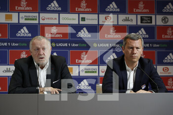 2022-04-14 - Jean-Michel AULAS President of Lyon and Vincent PONSOT Sport directeur of Lyon during the UEFA Europa League, Quarter-finals, 2nd leg football match between Olympique Lyonnais (Lyon) and West Ham United on April 14, 2022 at Groupama stadium in Decines-Charpieu near Lyon, France - OLYMPIQUE LYONNAIS (LYON) VS WEST HAM UNITED - UEFA EUROPA LEAGUE - SOCCER