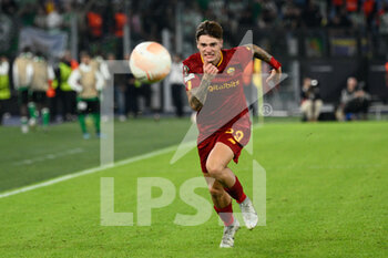 06/10/2022 - Nicola Zalewski (AS Roma) during the UEFA Europa League 2022-2023 football match between AS Roma and Real Betis at The Olympic Stadium in Rome on September 15, 2022. - AS ROMA VS REAL BETIS - UEFA EUROPA LEAGUE - CALCIO