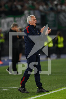 06/10/2022 - Jose’ Mourinho coach (AS Roma) during the UEFA Europa League 2022-2023 football match between AS Roma and Real Betis at The Olympic Stadium in Rome on September 15, 2022. - AS ROMA VS REAL BETIS - UEFA EUROPA LEAGUE - CALCIO