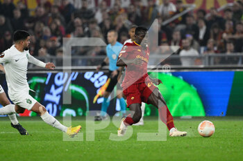 2022-11-03 - Mady Camara (AS Roma) during the UEFA Europa League 2022-2023 football match between AS Roma and PFC Ludogorets at The Olympic Stadium in Rome on November 03, 2022. - AS ROMA VS PFC LUDOGORETS - UEFA EUROPA LEAGUE - SOCCER