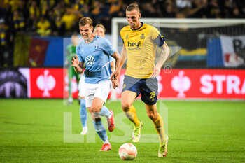 2022-09-15 - Felix BEIJMO of Malmo and Gustaf NILSSON of Royale Union Saint Gilloise during the UEFA Europa League, Group D football match between Royale Union Saint Gilloise and Malmo FF on September 15, 2022 at The King Power At Den Dreef Stadium in Louvain, Belgium - FOOTBALL - EUROPA LEAGUE - SAINT GILLOISE V MALMO - UEFA EUROPA LEAGUE - SOCCER