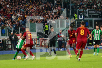 2022-10-06 - Roma, Italy 6th October 2022: Josè Mourinho coach of A.S. Roma during the UEFA Europa League 202223 football match between AS Roma vs Real Betis at the Olimpico stadium - UEFA EUROPA LEAGUE 2022/23 FOOTBALL MATCH AS ROMA VS REAL BETIS - UEFA EUROPA LEAGUE - SOCCER