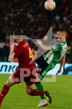 06/10/2022 - Roma, Italy 6th October 2022: Bryan Cristante of A.S. Roma gestures during the UEFA Europa League 202223 football match between AS Roma vs Real Betis at the Olimpico stadium - UEFA EUROPA LEAGUE 2022/23 FOOTBALL MATCH AS ROMA VS REAL BETIS - UEFA EUROPA LEAGUE - CALCIO