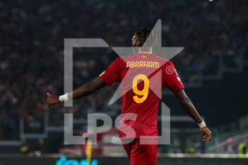 06/10/2022 - Roma, Italy 6th October 2022: Tammy Abraham of A.S. Roma gestures during the UEFA Europa League 202223 football match between AS Roma vs Real Betis at the Olimpico stadium - UEFA EUROPA LEAGUE 2022/23 FOOTBALL MATCH AS ROMA VS REAL BETIS - UEFA EUROPA LEAGUE - CALCIO