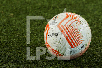 06/10/2022 - Roma, Italy 6th October 2022: Europa League official ball during the UEFA Europa League 202223 football match between AS Roma vs Real Betis at the Olimpico stadium - UEFA EUROPA LEAGUE 2022/23 FOOTBALL MATCH AS ROMA VS REAL BETIS - UEFA EUROPA LEAGUE - CALCIO
