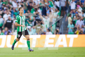 2022-10-13 - Sergio Canales of Real Betis celebrates a goal 1-0 during the UEFA Europa League, Group C football match between Real Betis and AS Roma on October 13, 2022 at Benito Villamarin Stadium in Sevilla, Spain - FOOTBALL - EUROPA LEAGUE - REAL BETIS V AS ROMA - UEFA EUROPA LEAGUE - SOCCER
