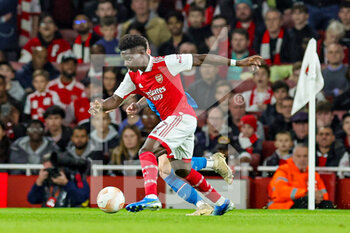 2022-10-20 - Bukayo Saka (7) of Arsenal during the UEFA Europa League, Group A football match between Arsenal and PSV Eindhoven on October 20, 2022 at the Emirates Stadium in London, England - FOOTBALL - EUROPA LEAGUE - ARSENAL V PSV - UEFA EUROPA LEAGUE - SOCCER