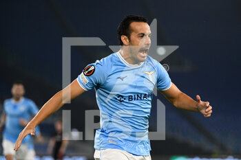 2022-10-27 - Pedro (SS Lazio) celebrates after scoring the goal 2-1 during the UEFA Europa League 2022-2023 football match between SS Lazio and FC Midtjylland at The Olympic Stadium in Rome on 27 October 2022. - SS LAZIO VS FC MIDTJYLLAND - UEFA EUROPA LEAGUE - SOCCER