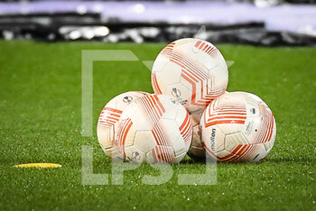 2022-11-03 - Illustration of the Molten match balls during the UEFA Europa League, Group D football match between Royale Union Saint-Gilloise and 1. FC Union Berlin on November 3, 2022 at King Power at Den Dreef in Leuven, Belgium - FOOTBALL - EUROPA LEAGUE - UNION SAINT GILLOISE V UNION BERLIN - UEFA EUROPA LEAGUE - SOCCER
