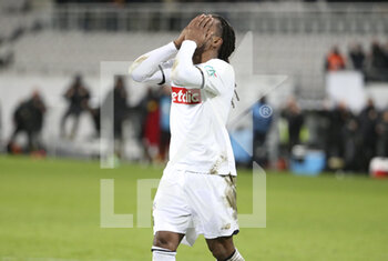 2022-01-04 - Renato Sanches of Lille reacts after missing his penalty during the penalty shoot-out concluding the French Cup, round of 32, football match between RC Lens (RCL) and Lille OSC (LOSC) on January 4, 2022 at Stade Bollaert-Delelis in Lens, France - RC LENS (RCL) VS LILLE OSC (LOSC) - FRENCH CUP - SOCCER