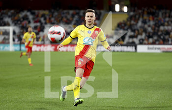 2022-01-30 - Przemyslaw Frankowski of Lens during the French Cup, round of 16 football match between RC Lens and AS Monaco on January 30, 2022 at Stade Bollaert-Delelis in Lens, France - RC LENS VS AS MONACO - FRENCH CUP - SOCCER