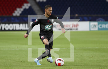 31/01/2022 - Colin Dagba of PSG during the French Cup, round of 16 football match between Paris Saint-Germain and OGC Nice on January 31, 2022 at Parc des Princes stadium in Paris, France - PARIS SAINT-GERMAIN VS OGC NICE - FRENCH CUP - CALCIO