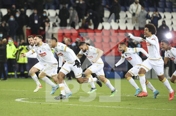 31/01/2022 - Players of Nice celebrate the victory following the penalty shootout of the French Cup, round of 16 football match between Paris Saint-Germain and OGC Nice on January 31, 2022 at Parc des Princes stadium in Paris, France - PARIS SAINT-GERMAIN VS OGC NICE - FRENCH CUP - CALCIO