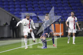 09/01/2022 - Lucas Paqueta of Lyon and Marco Verratti of Paris during the French championship Ligue 1 football match between Olympique Lyonnais (Lyon) and Paris Saint-Germain on January 9, 2022 at Groupama stadium in Decines-Charpieu near Lyon, France - OLYMPIQUE LYONNAIS (LYON) VS PARIS SAINT-GERMAIN - FRENCH LIGUE 1 - CALCIO