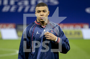 09/01/2022 - Kylian Mbappe of PSG during the French championship Ligue 1 football match between Olympique Lyonnais (Lyon) and Paris Saint-Germain on January 9, 2022 at Groupama stadium in Decines-Charpieu near Lyon, France - OLYMPIQUE LYONNAIS (LYON) VS PARIS SAINT-GERMAIN - FRENCH LIGUE 1 - CALCIO