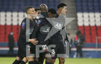 15/01/2022 - Kylian Mbappe, Nuno Mendes, Presnel Kimpembe of PSG celebrate the second goal of PSG during the French championship Ligue 1 football match between Paris Saint-Germain (PSG) and Stade Brestois 29 (Brest) on January 15, 2022 at Parc des Princes stadium in Paris, France - PARIS SAINT-GERMAIN VS STADE BRESTOIS (BREST) - FRENCH LIGUE 1 - CALCIO