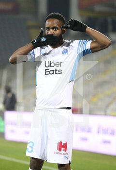 2022-01-22 - Cedric Bakambu of Marseille celebrates his goal during the French championship Ligue 1 football match between RC Lens (RCL) and Olympique de Marseille (OM) on January 22, 2022 at Stade Bollaert-Delelis in Lens, France - RC LENS VS OLYMPIQUE DE MARSEILLE - FRENCH LIGUE 1 - SOCCER