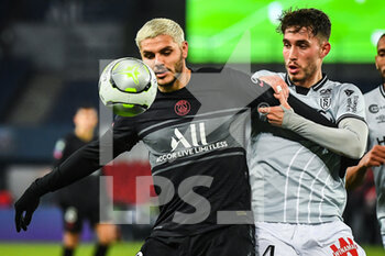 23/01/2022 - Mauro ICARDI of PSG and Maxime BUSI of Reims during the French championship Ligue 1 football match between Paris Saint-Germain and Stade de Reims on January 23, 2022 at Parc des Princes stadium in Paris, France - PARIS SAINT-GERMAIN VS STADE DE REIMS - FRENCH LIGUE 1 - CALCIO