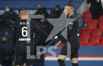 23/01/2022 - Marco Verratti of PSG celebrates his goal with Kylian Mbappe during the French championship Ligue 1 football match between Paris Saint-Germain and Stade de Reims on January 23, 2022 at Parc des Princes stadium in Paris, France - PARIS SAINT-GERMAIN VS STADE DE REIMS - FRENCH LIGUE 1 - CALCIO