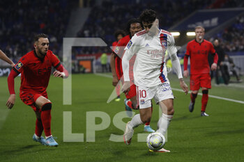 12/02/2022 - Lucas PAQUETA of Lyon and Amine GOUIRI of Nice during the French championship Ligue 1 football match between Olympique Lyonnais and OGC Nice on February 12, 2022 at Groupama stadium in Decines-Charpieu near Lyon, France - OLYMPIQUE LYONNAIS VS OGC NICE - FRENCH LIGUE 1 - CALCIO