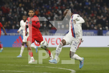 12/02/2022 - Moussa DEMBELE of Lyon during the French championship Ligue 1 football match between Olympique Lyonnais and OGC Nice on February 12, 2022 at Groupama stadium in Decines-Charpieu near Lyon, France - OLYMPIQUE LYONNAIS VS OGC NICE - FRENCH LIGUE 1 - CALCIO
