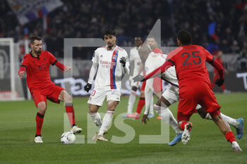 12/02/2022 - Lucas PAQUETA of Lyon and Morgan SCHNEIDERLIN of Lyon during the French championship Ligue 1 football match between Olympique Lyonnais and OGC Nice on February 12, 2022 at Groupama stadium in Decines-Charpieu near Lyon, France - OLYMPIQUE LYONNAIS VS OGC NICE - FRENCH LIGUE 1 - CALCIO