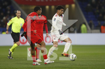 12/02/2022 - Lucas PAQUETA of Lyon and Jean-Clair TOBIDO of Nice during the French championship Ligue 1 football match between Olympique Lyonnais and OGC Nice on February 12, 2022 at Groupama stadium in Decines-Charpieu near Lyon, France - OLYMPIQUE LYONNAIS VS OGC NICE - FRENCH LIGUE 1 - CALCIO