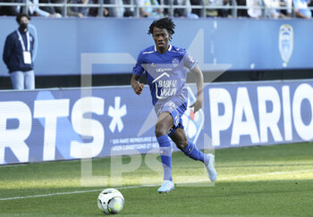 2022-02-27 - Issa Kabore of Troyes during the French championship Ligue 1 football match between ESTAC Troyes and Olympique de Marseille (OM) on February 27, 2022 at Stade de l'Aube in Troyes, France - ESTAC TROYES VS OLYMPIQUE DE MARSEILLE - FRENCH LIGUE 1 - SOCCER