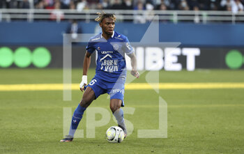 2022-02-27 - Rominigue Kouame of Troyes during the French championship Ligue 1 football match between ESTAC Troyes and Olympique de Marseille (OM) on February 27, 2022 at Stade de l'Aube in Troyes, France - ESTAC TROYES VS OLYMPIQUE DE MARSEILLE - FRENCH LIGUE 1 - SOCCER